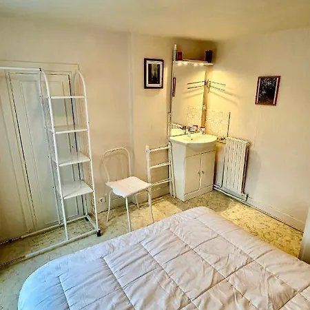 Maison Le Barbier 10pers Dore Holiday home *